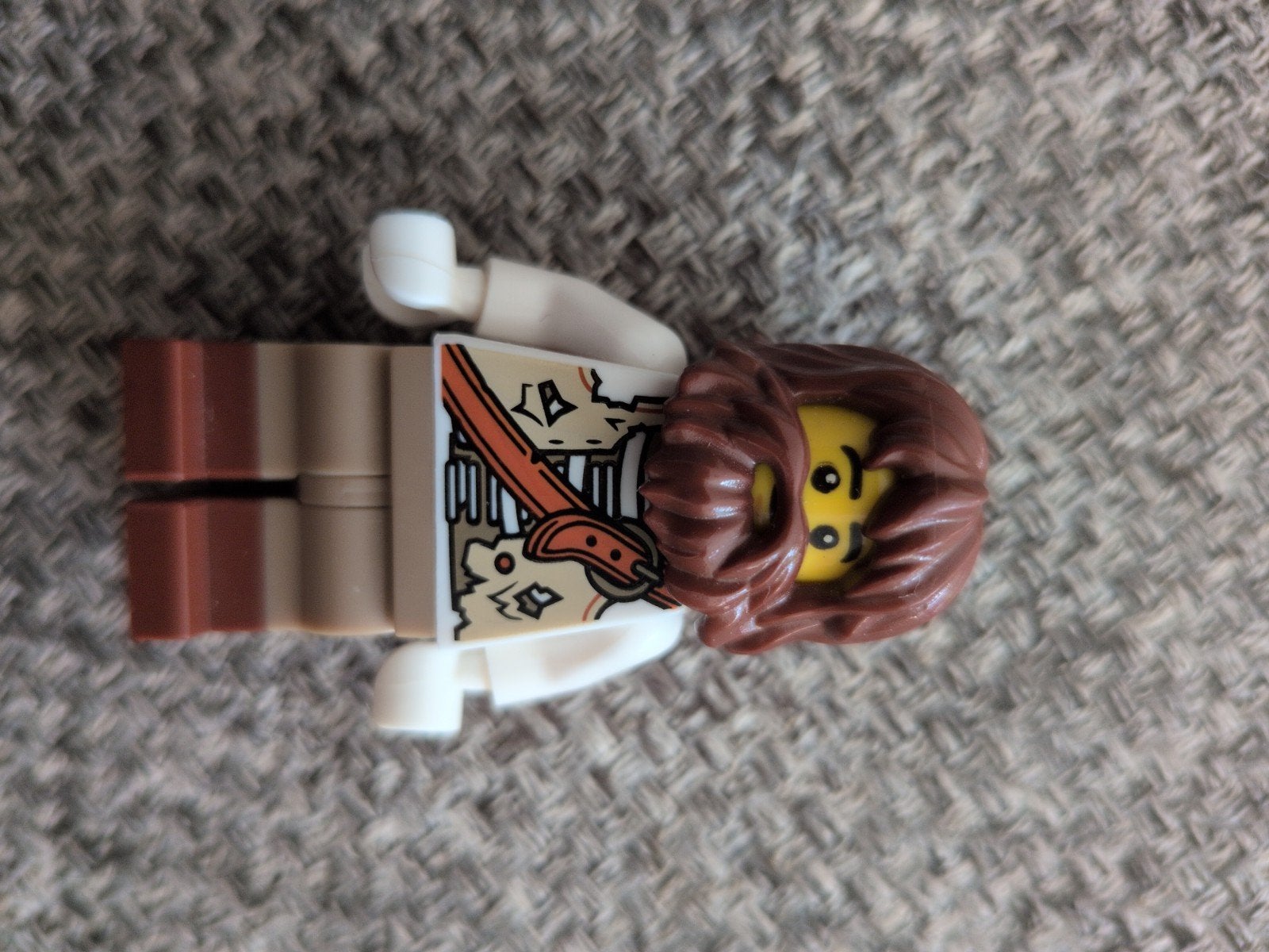 Lego Minifiguur met Bruin Haar en Riemprint, Ophalen of Verzenden, Zo goed als nieuw, Minifiguur, Lego