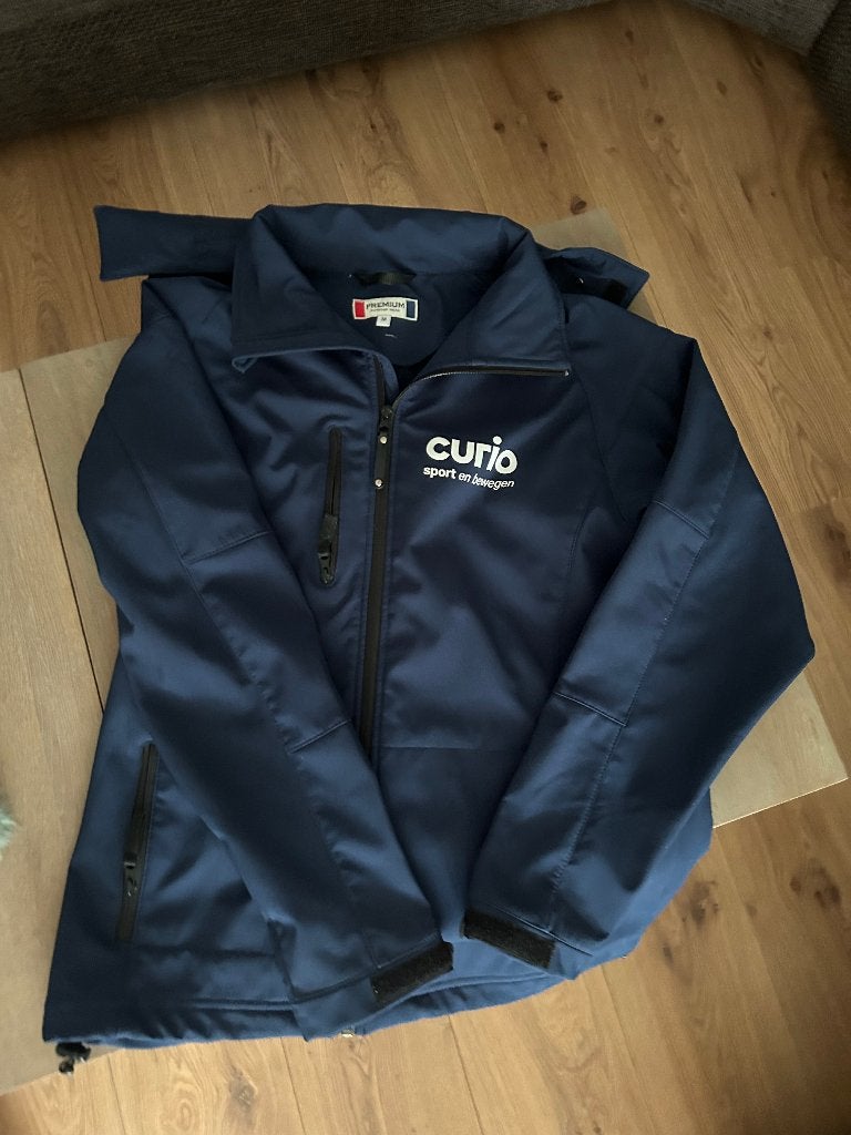 Curio Sport & Bewegen: Jack Softshell navy Maat M, Kleding | Heren, Ophalen of Verzenden, Zo goed als nieuw, Algemeen, Maat 48/50 (M)