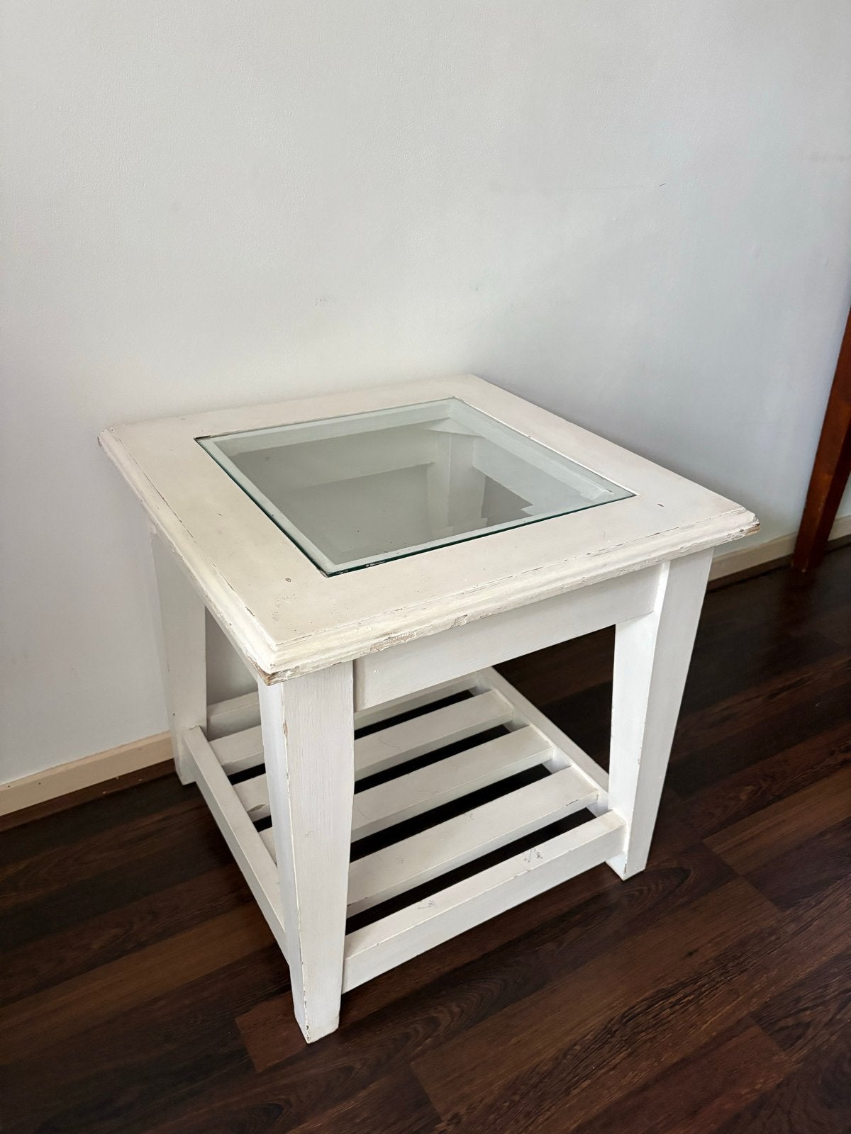 Wit bijzettafeltje met glazen bovenkant - gratis ophalen, Minder dan 55 cm, Gebruikt, Vierkant, Hout