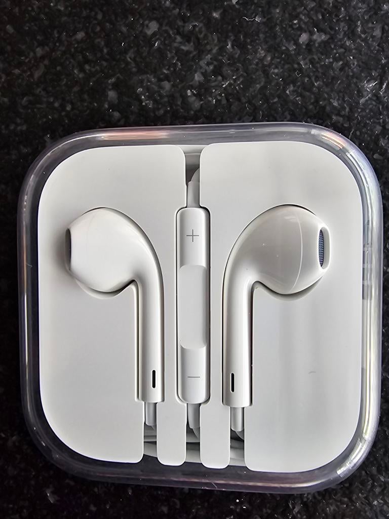Apple EarPods - Nieuw in verpakking, Ophalen of Verzenden, Nieuw, Overige merken