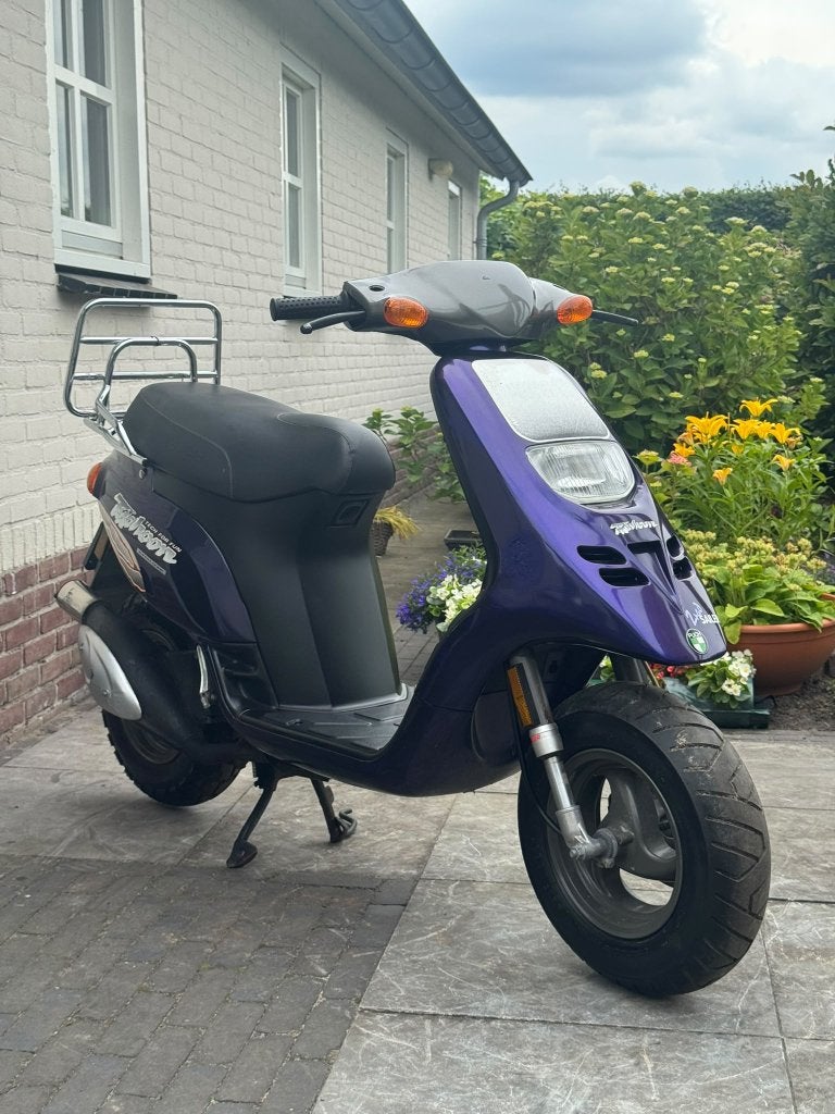 ⭐️Piaggio Typhoon 50cc 2 takt Brom Nette staat⭐️