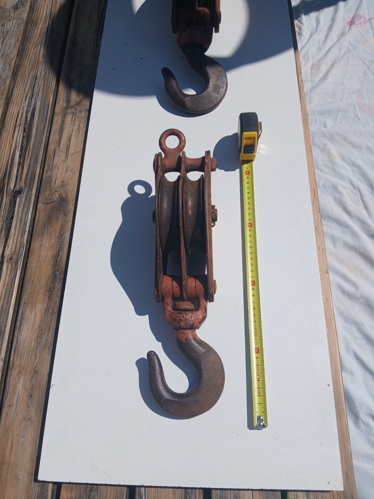 2 Vintage Zware Katrollen met Wartelhaak - 40 cm, Ophalen