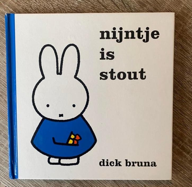 Nijntje is stout - Dick Bruna, Boeken, Ophalen of Verzenden, Zo goed als nieuw, 2 tot 3 jaar