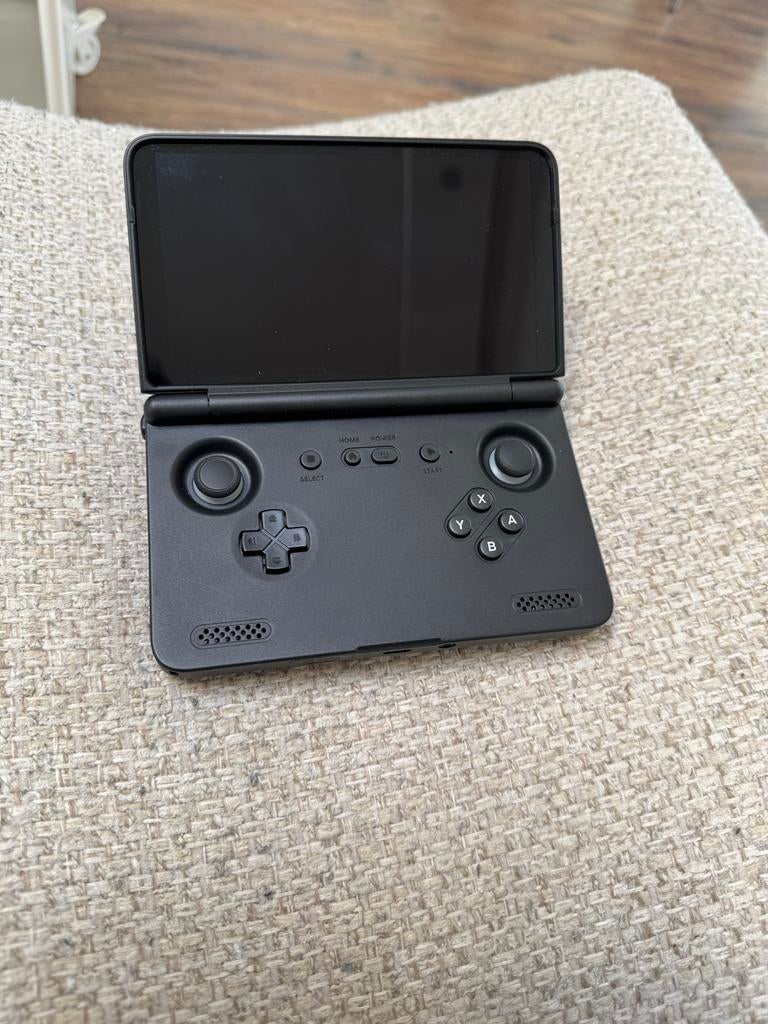 Retroid Pocket Flip 2 handheld retro gaming console, Spelcomputers en Games, Spelcomputers | Overige, Ophalen, Retroid, Zo goed als nieuw