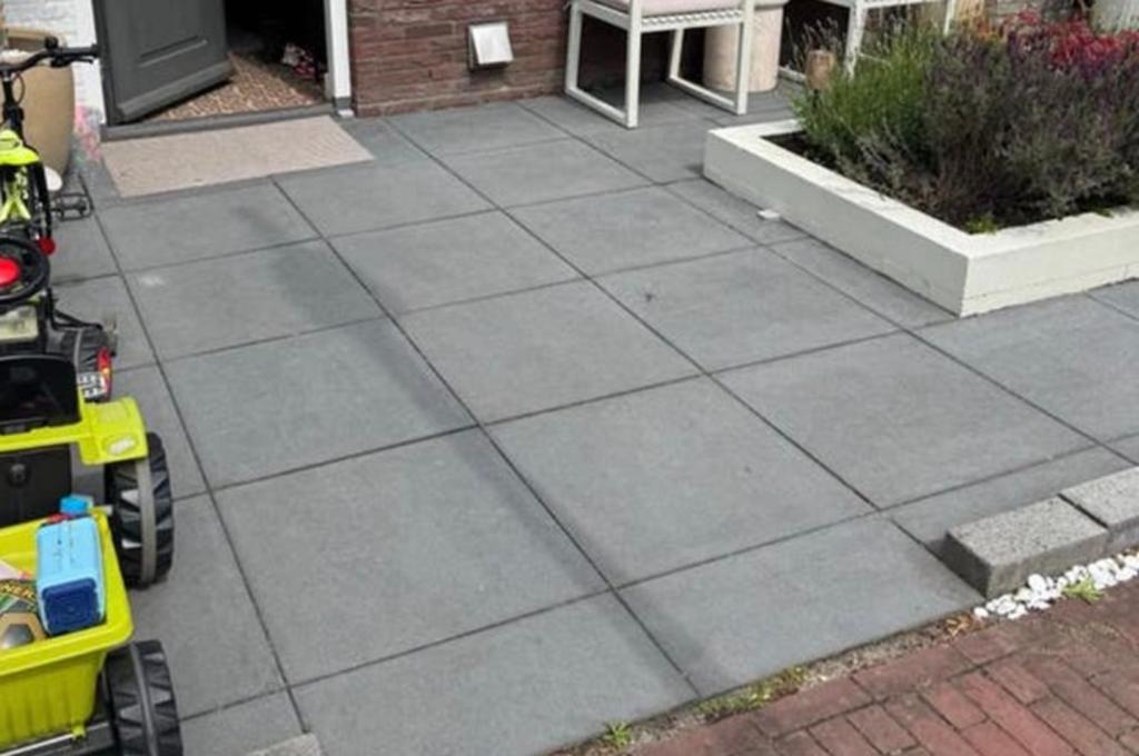 Grijze betontegels 60x60 cm, Ophalen, Gebruikt, 10 m² of meer, Beton