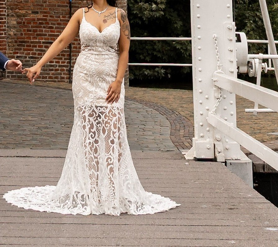 Sexy en stijlvolle trouwjurk van Justin Alexander, Ophalen of Verzenden, Zo goed als nieuw, Wit, Trouwjurk