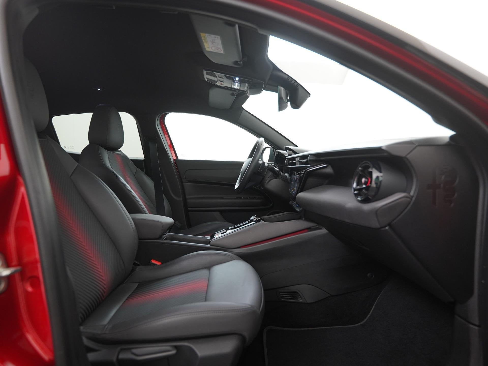 Alfa Romeo Junior 1.2 Turbo Hybrid Ibrida Speciale | Pack Te, Euro 6, 1199 cc, Origineel Nederlands, Hybride Elektrisch/Benzine