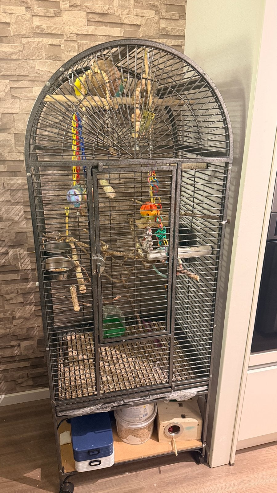 Complete vogelkooi met vogels, Ophalen, Zo goed als nieuw, Aluminium, Volière