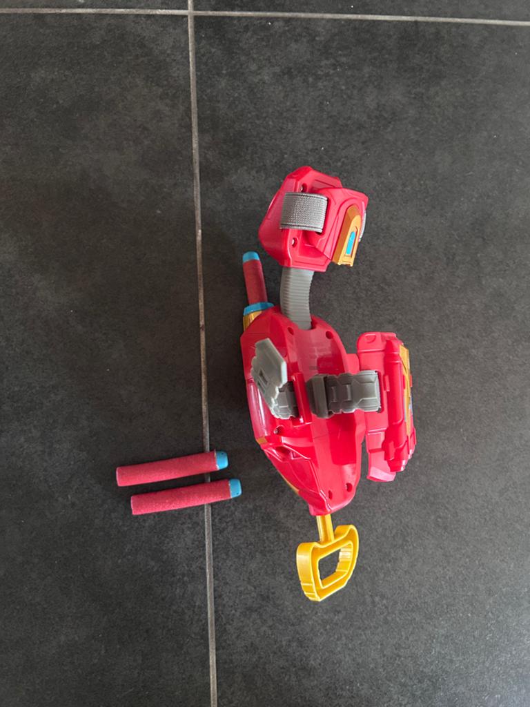 Iron Man Nerf Blaster Pols Speelgoed met Darts, Ophalen, Gebruikt, Jongen