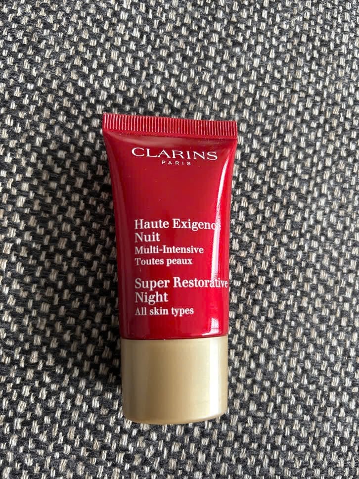 Clarins Super Restorative Night Crème - Alle huidtypes, Sieraden, Tassen en Uiterlijk, Ophalen of Verzenden, Nieuw, Gehele gezicht