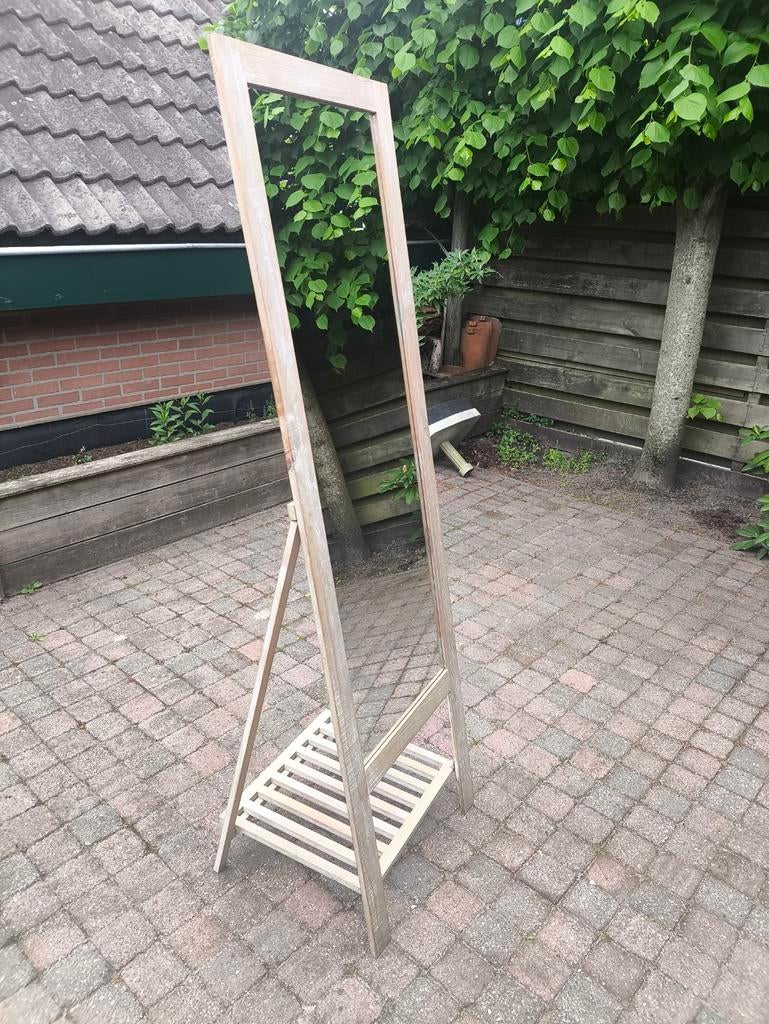 Mooie staande spiegel., Ophalen, Minder dan 50 cm, Zo goed als nieuw, 150 tot 200 cm