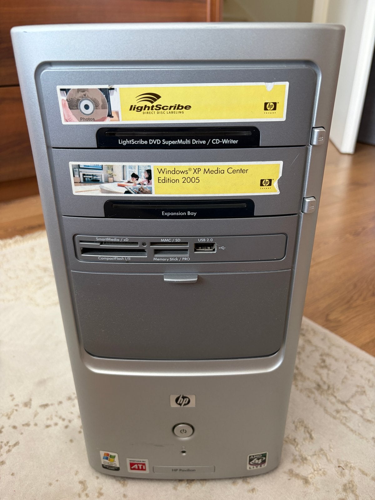 HP Pavilion Desktop PC met Windows XP Media Center, Gebruikt, HDD, Minder dan 4 GB, Minder dan 2 Ghz