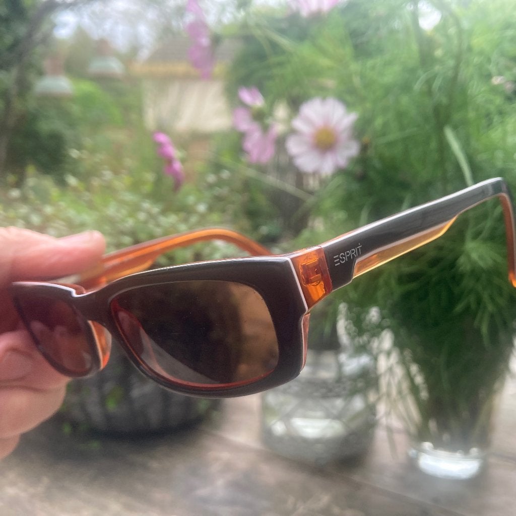 Opvallende Esprit zonnebril, Overige merken, Zonnebril, Oranje, Ophalen of Verzenden