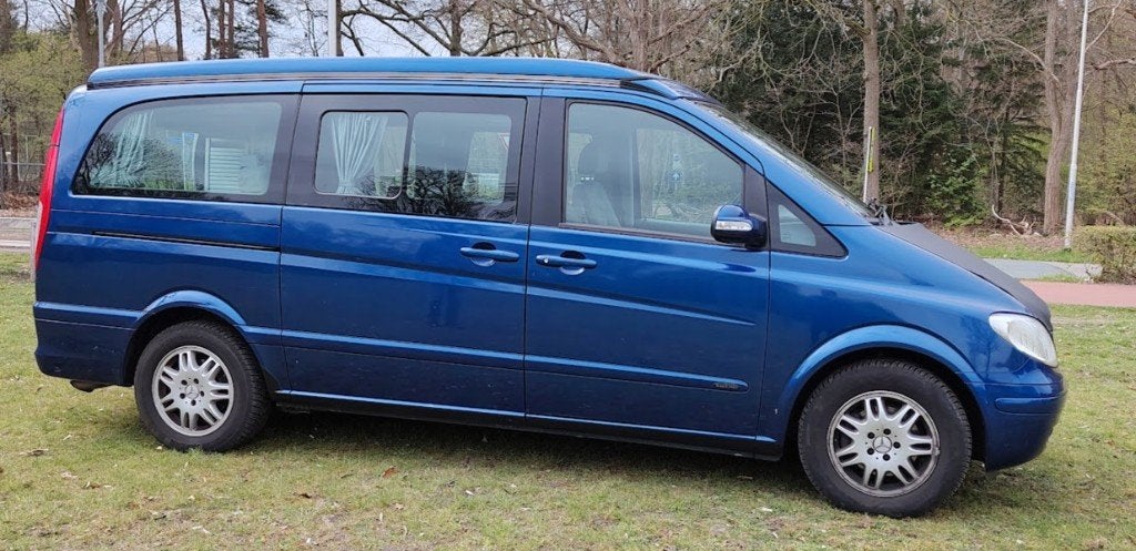 Compacte Mercedes-Benz Buscamper met Hefdak, Automaat, Mercedes-Benz, Diesel, Particulier
