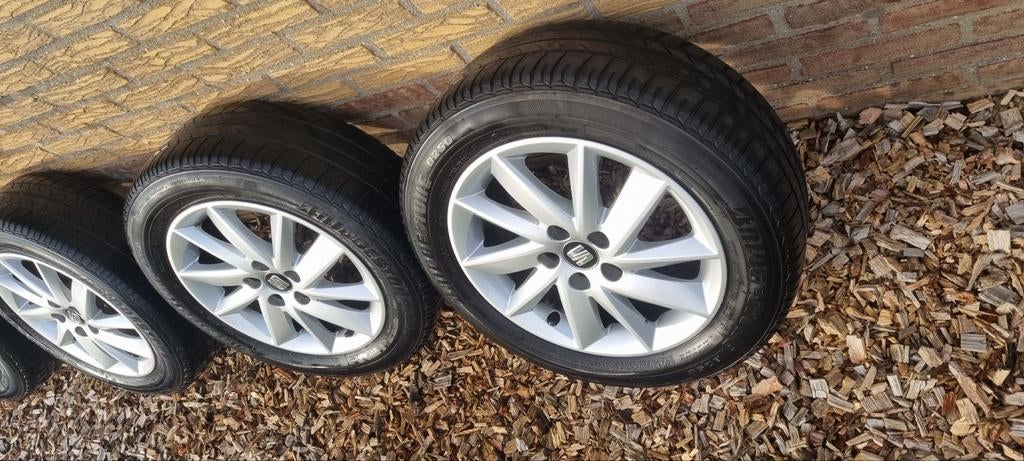 Velgen seat aluminium, Auto-onderdelen, Banden en Velgen, Ophalen, 15 inch, Velg(en), 185 mm