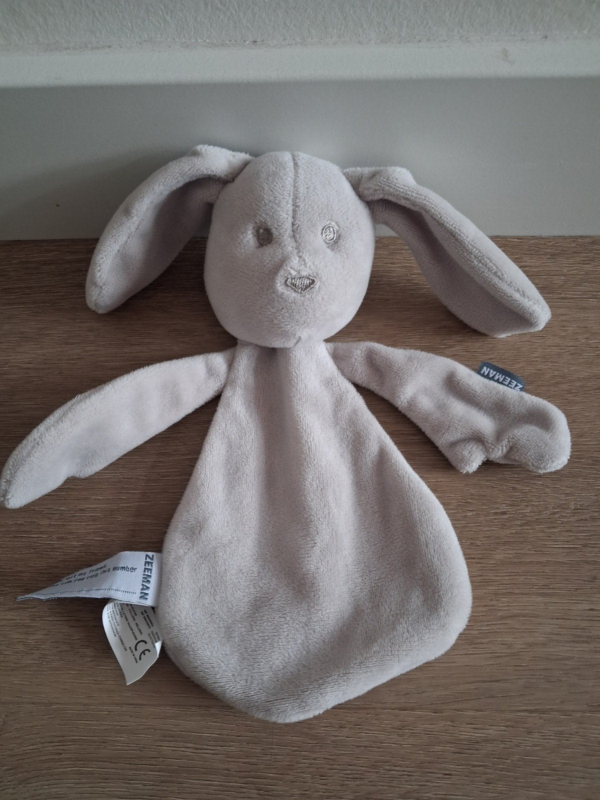 Knuffeldoekje Zeeman konijn grijs 20 cm doekje L312, Ophalen of Verzenden, Zo goed als nieuw, Konijn