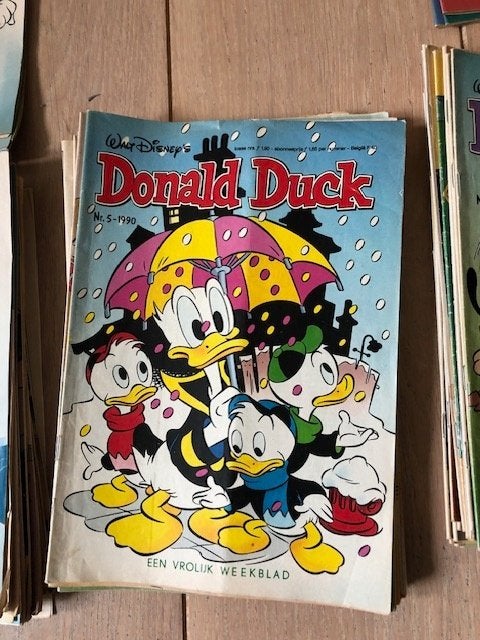 18 Donald Ducks uit 1990, Gelezen, Ophalen of Verzenden, Donald Duck, Meerdere stripboeken