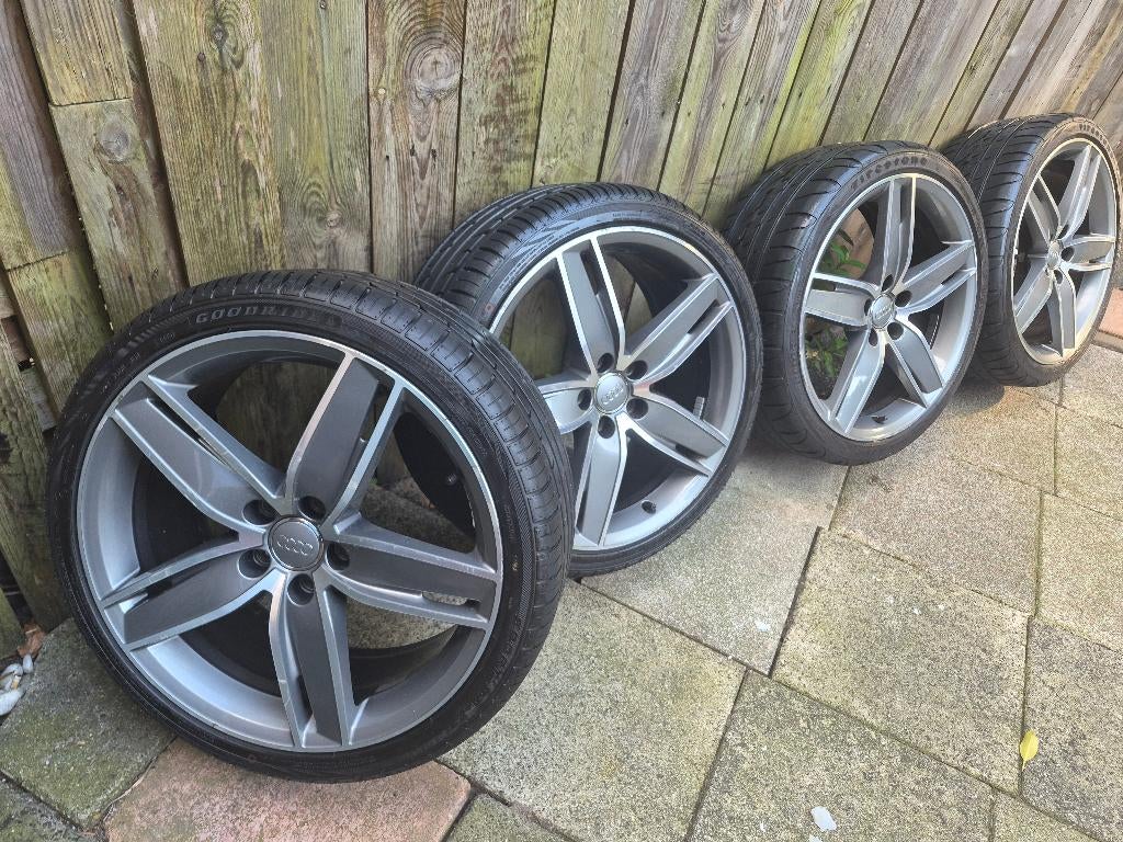 Audi  RS3 S3 WING 8Y 8V 8P 19 inch originele set velgen, Auto-onderdelen, Banden en Velgen, 19 inch, Gebruikt, Velg(en), Ophalen of Verzenden