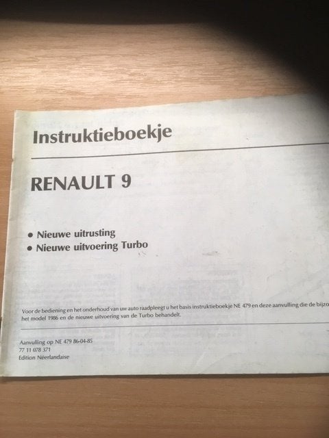 Renault 9 Instructieboekje (1986) - Nieuwe uitrusting/Turbo, Ophalen of Verzenden
