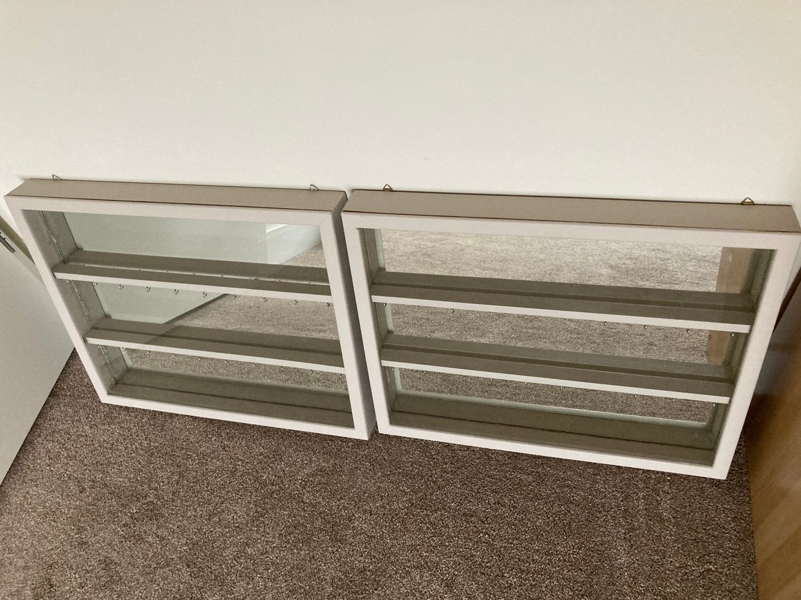 Vitrinekastjes 2 stuks, Ophalen, Gebruikt, Glas, 50 tot 100 cm