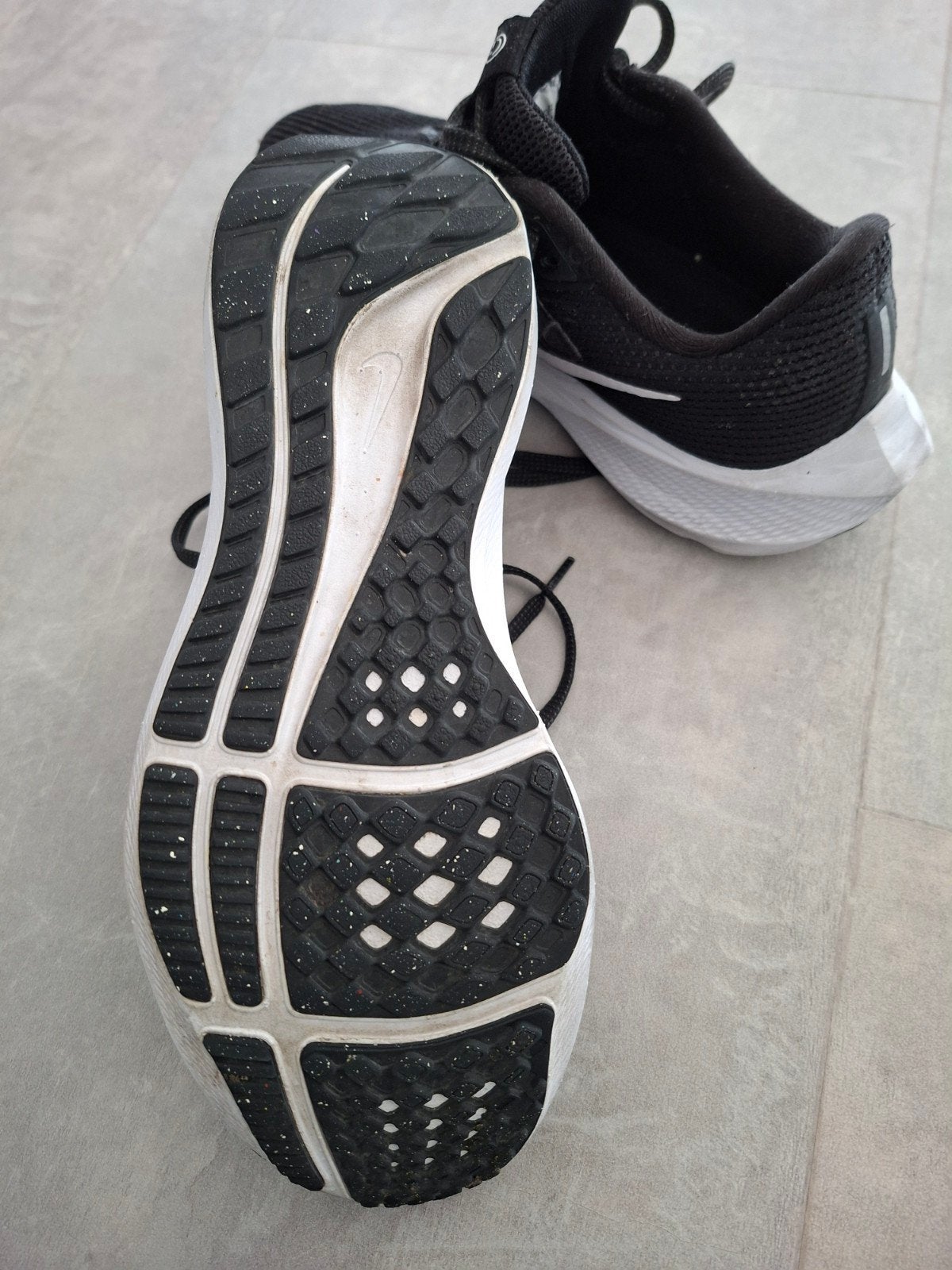 Nike Pegasus hardloopschoenen, maat 38,5, Nike, Ophalen of Verzenden, Zo goed als nieuw, Sportschoenen