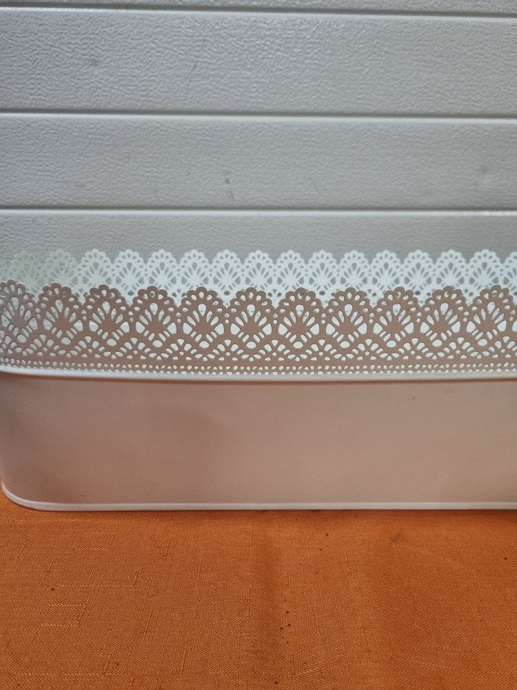 bloembak ikea skurar wit metaal, Ophalen of Verzenden, 'T Olde Gre-j, Info@toldegrej.nl, Endepoelstraat 20f Didam