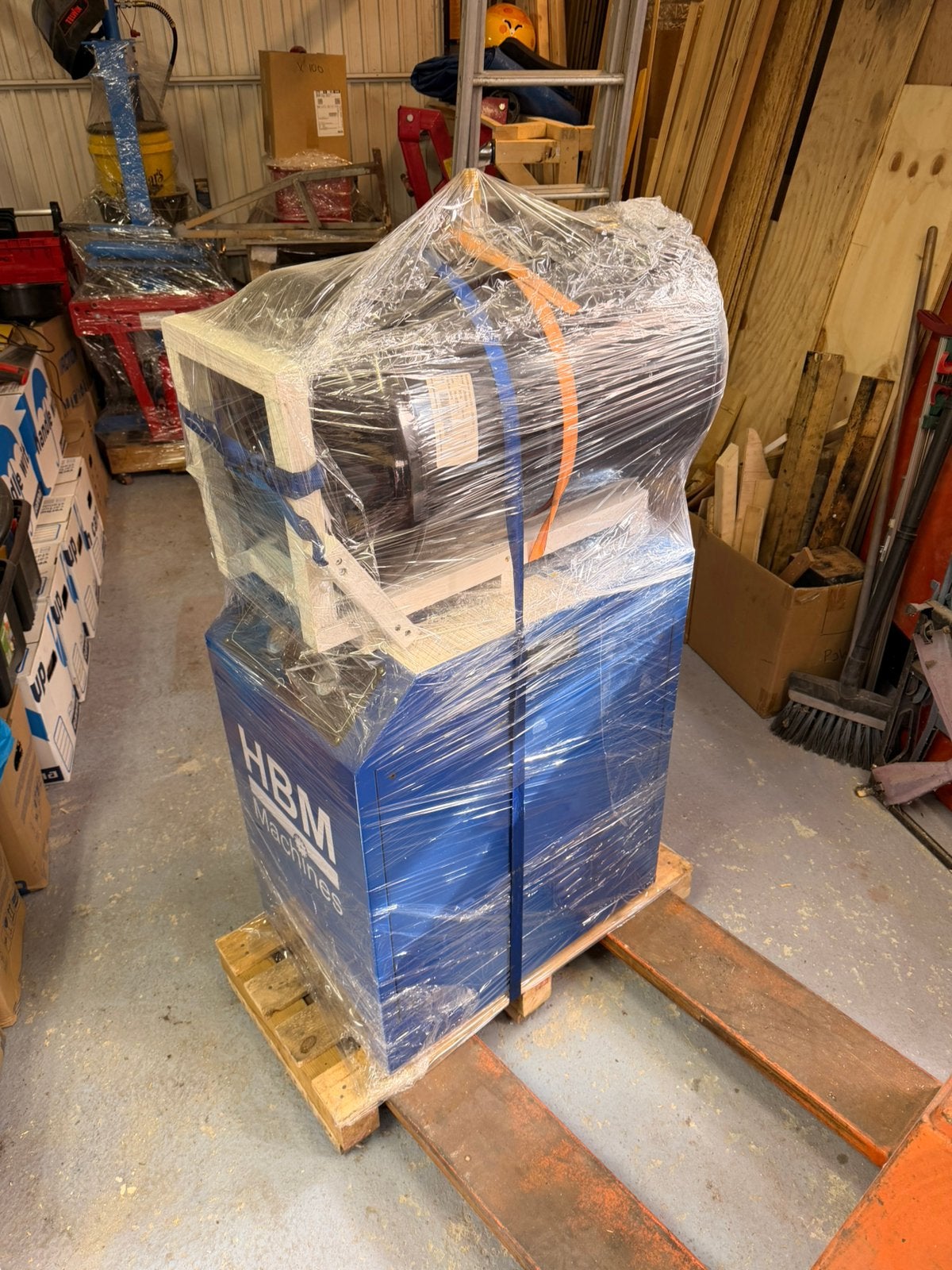 Low Noise Compressor 480l/m met luchttank 80L, Ophalen, Geluidgedempt, 6 tot 10 bar, 400 tot 800 liter/min