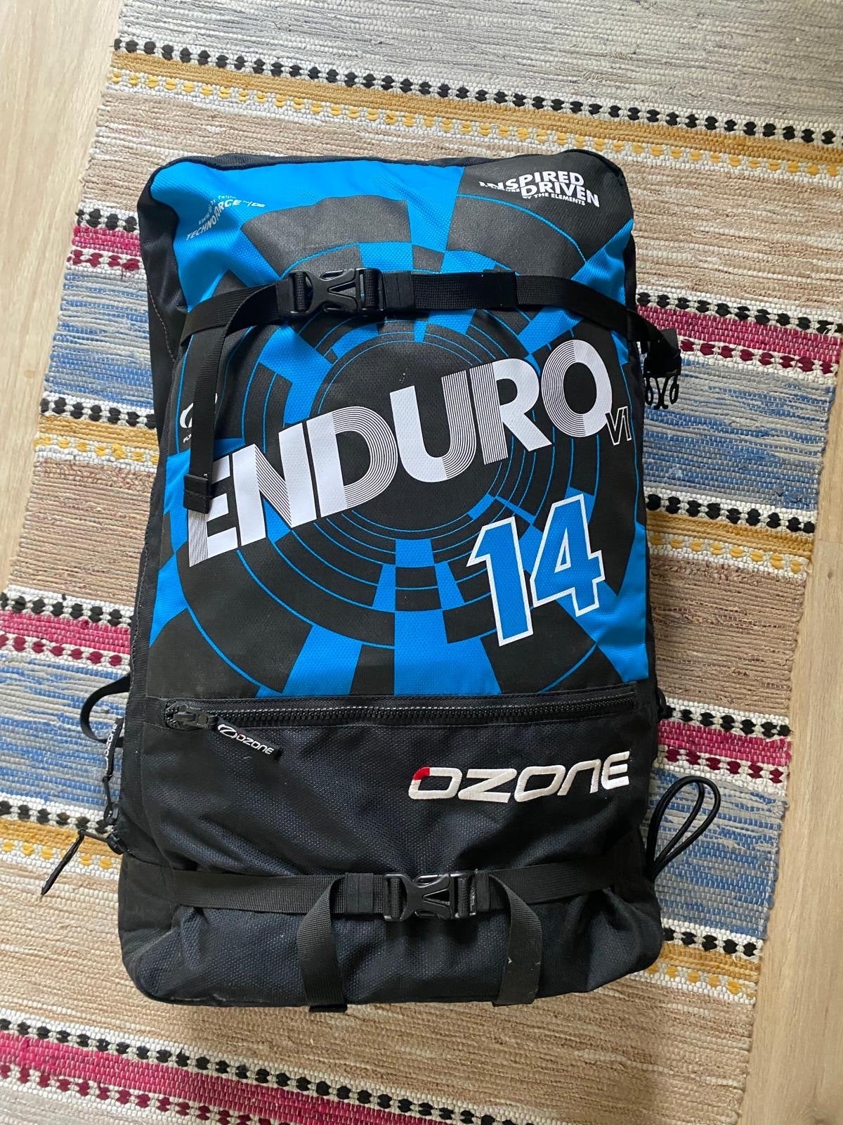 Ozone Enduro V1 14m² Kite, Watersport en Boten, Ophalen, Gebruikt, Geen board, Kite