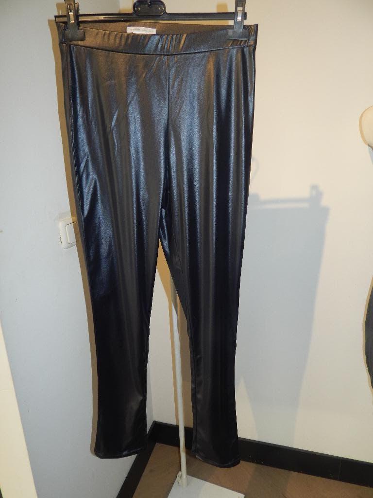 Sarah Pacini legging tregging zwart glans mooi 36/38, Kleding | Dames, Broeken en Pantalons, Zo goed als nieuw, Maat 36 (S), Zwart