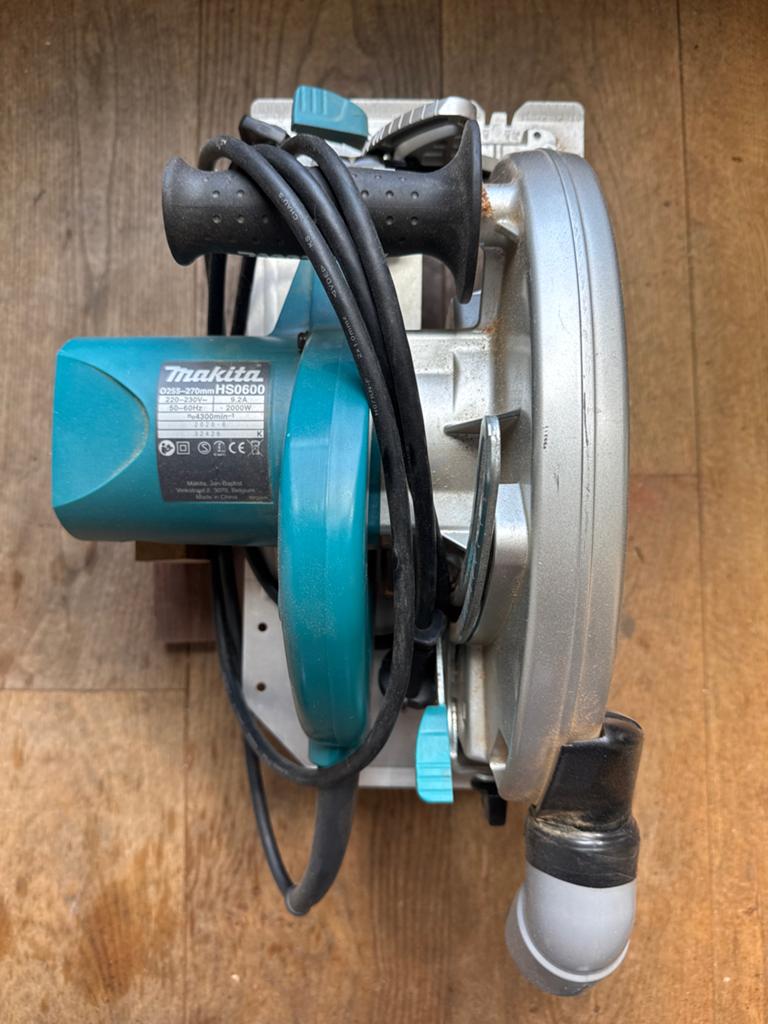 Makita HS0600 Cirkelzaag - Krachtig en Betrouwbaar, Gebruikt, Cirkelzaag, 70 mm of meer, Ophalen of Verzenden
