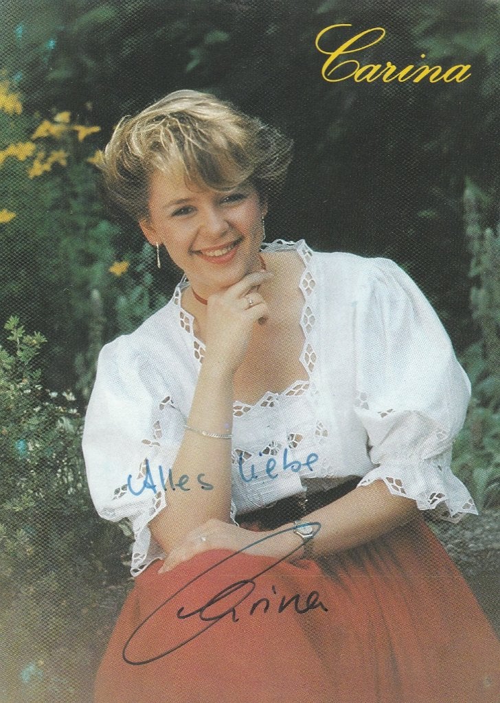 Ansichtkaart, Artiest, Carina, gesigneerd   (474), Ophalen of Verzenden, 1980 tot heden, Sterren en Beroemdheden