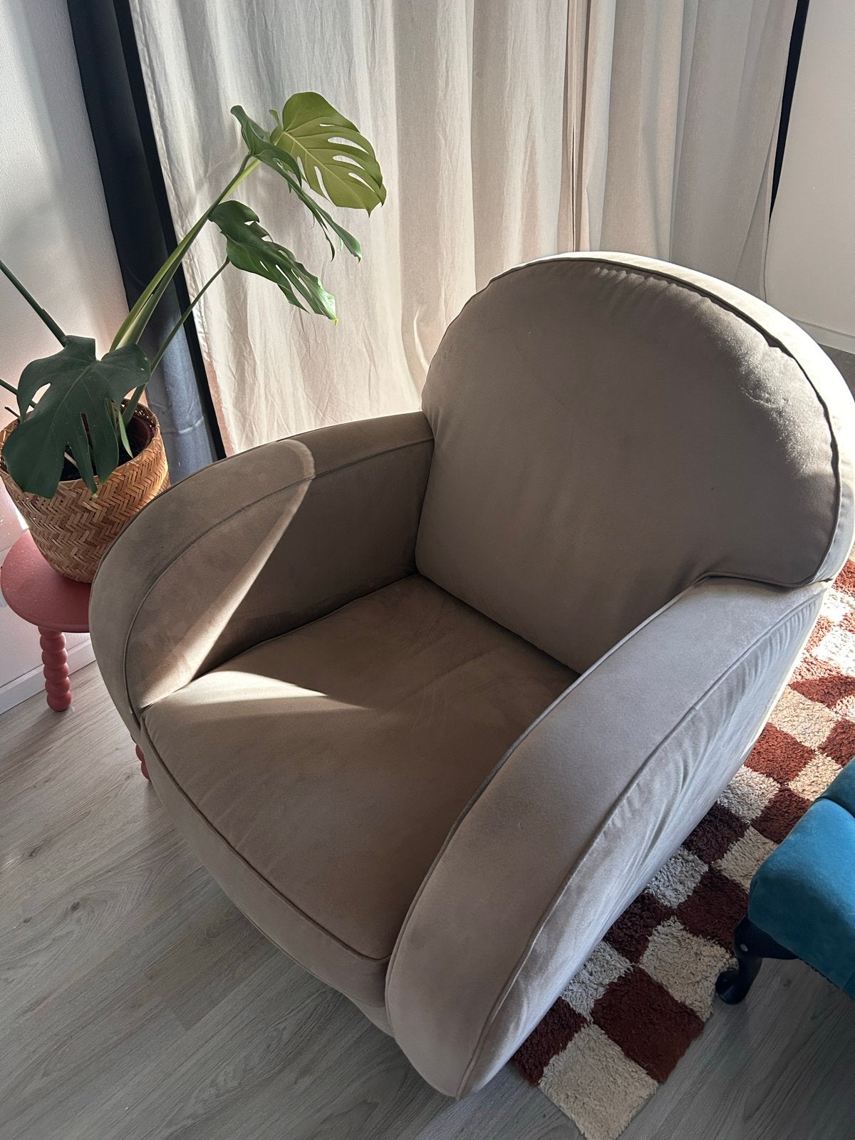 Comfortabele fauteuil in beige stof, Ophalen of Verzenden, Zo goed als nieuw, Stof, 75 tot 100 cm