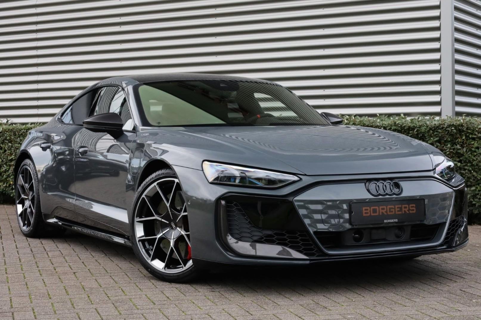 Audi e-tron GT RS Carbon l Keramisch l Massage l Vierwielstu, Auto's, Automaat, 775 pk, Gebruikt, Zwart
