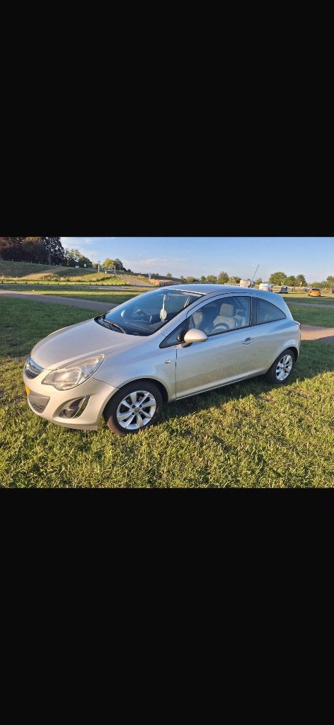 Opel Corsa 1.4 16V 3D 2011 Grijs, Auto's, Opel, Particulier, Corsa, Airbags, Airconditioning, Centrale vergrendeling, Elektrische buitenspiegels