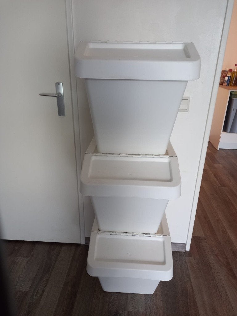 Stapelbare opbergdozen, Ophalen, Gebruikt, 40 tot 60 cm, 50 tot 75 cm