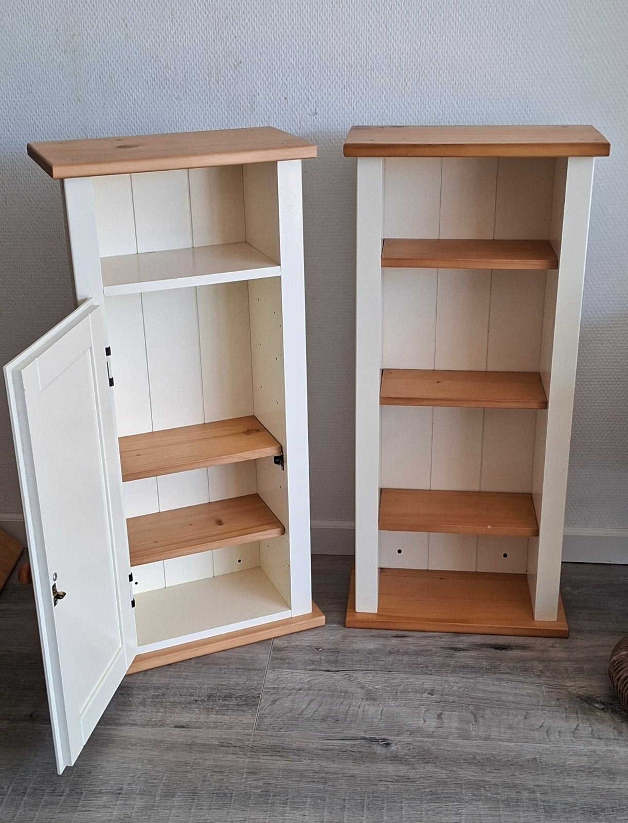2 leuke kastjes, Ophalen, Zo goed als nieuw