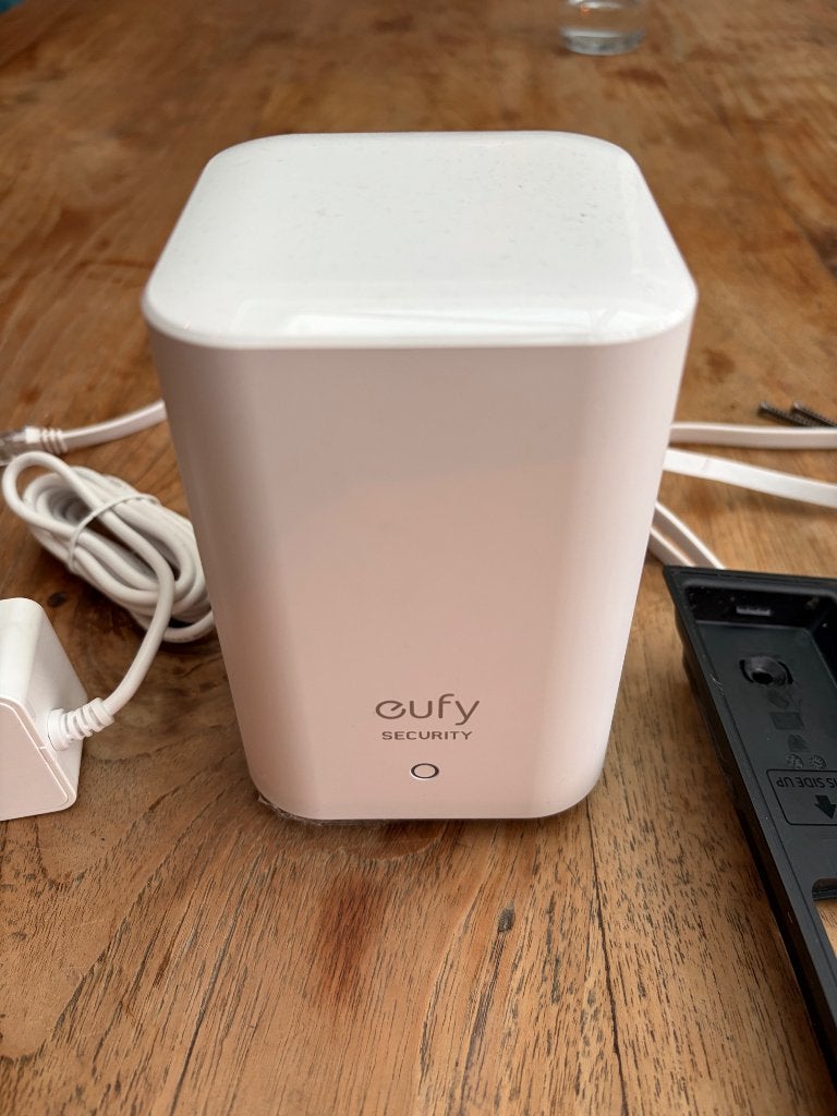 Eufy Security Video Deurbel met HomeBase 2, Ophalen of Verzenden, Bewegingsdetectiesensor, Zo goed als nieuw, Draadloos