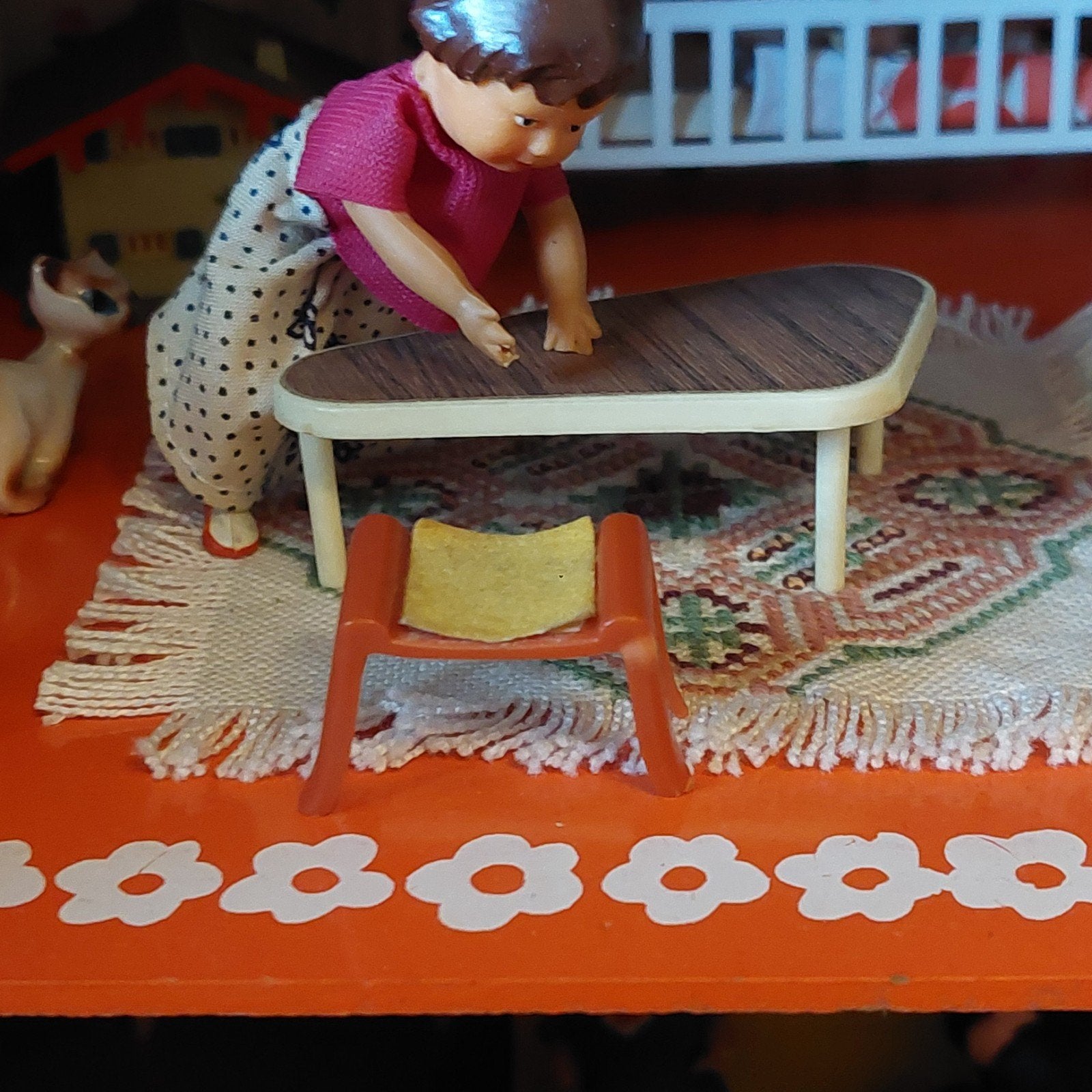 vintage krukje voor poppenhuis, Verzamelen, Poppenhuizen en Toebehoren, Ophalen of Verzenden, Zo goed als nieuw, Poppenhuis