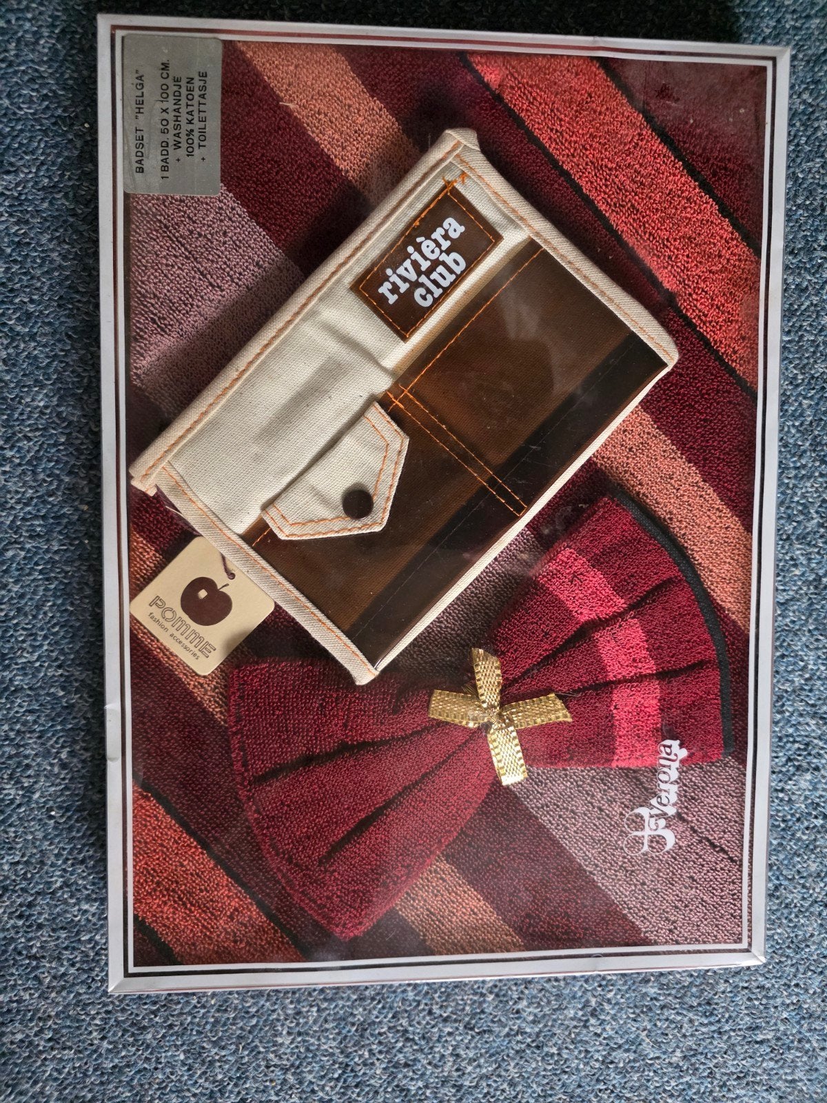 Retro Vintage jaren 60-70 handdoekset + toilettas, Ophalen of Verzenden, Huis en Inrichting