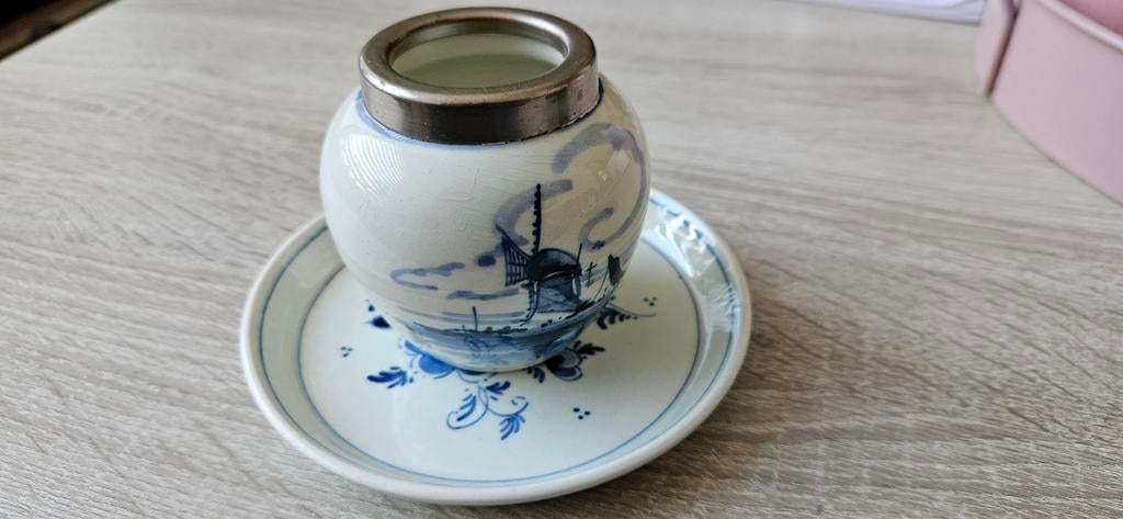 Antiek Delfts blauw lepelvaasje en schoteltje, Ophalen of Verzenden