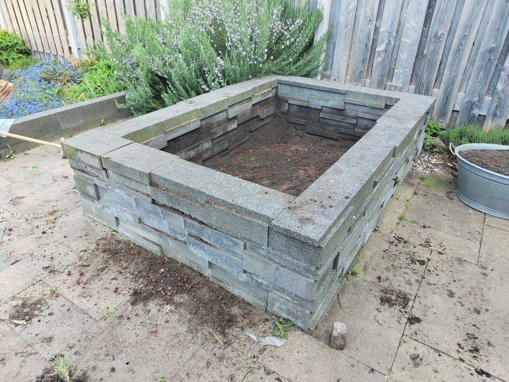 Speelse grijze stapelblokken voor in de tuin, Tuin en Terras, Ophalen, Gebruikt, Overige typen, Minder dan 5 m²