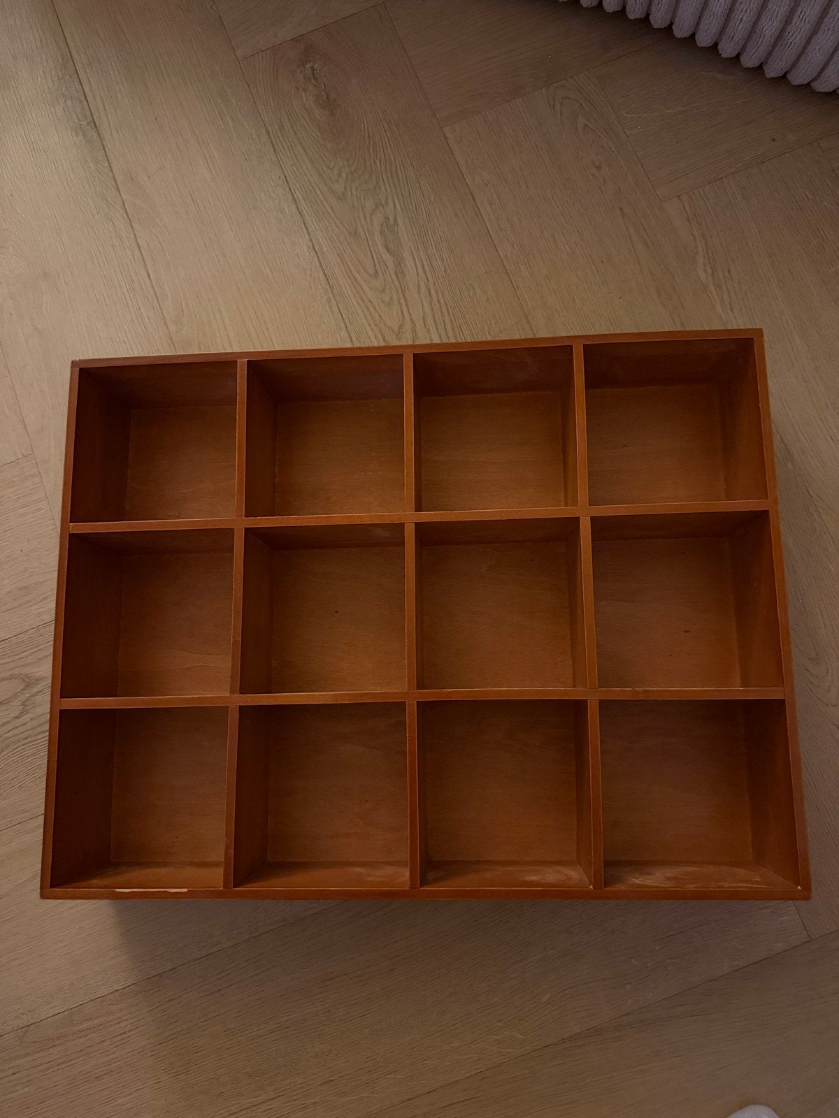 Mokkenrek wandkast voor 12 mokken - Houten displayrek, Ophalen, Gebruikt
