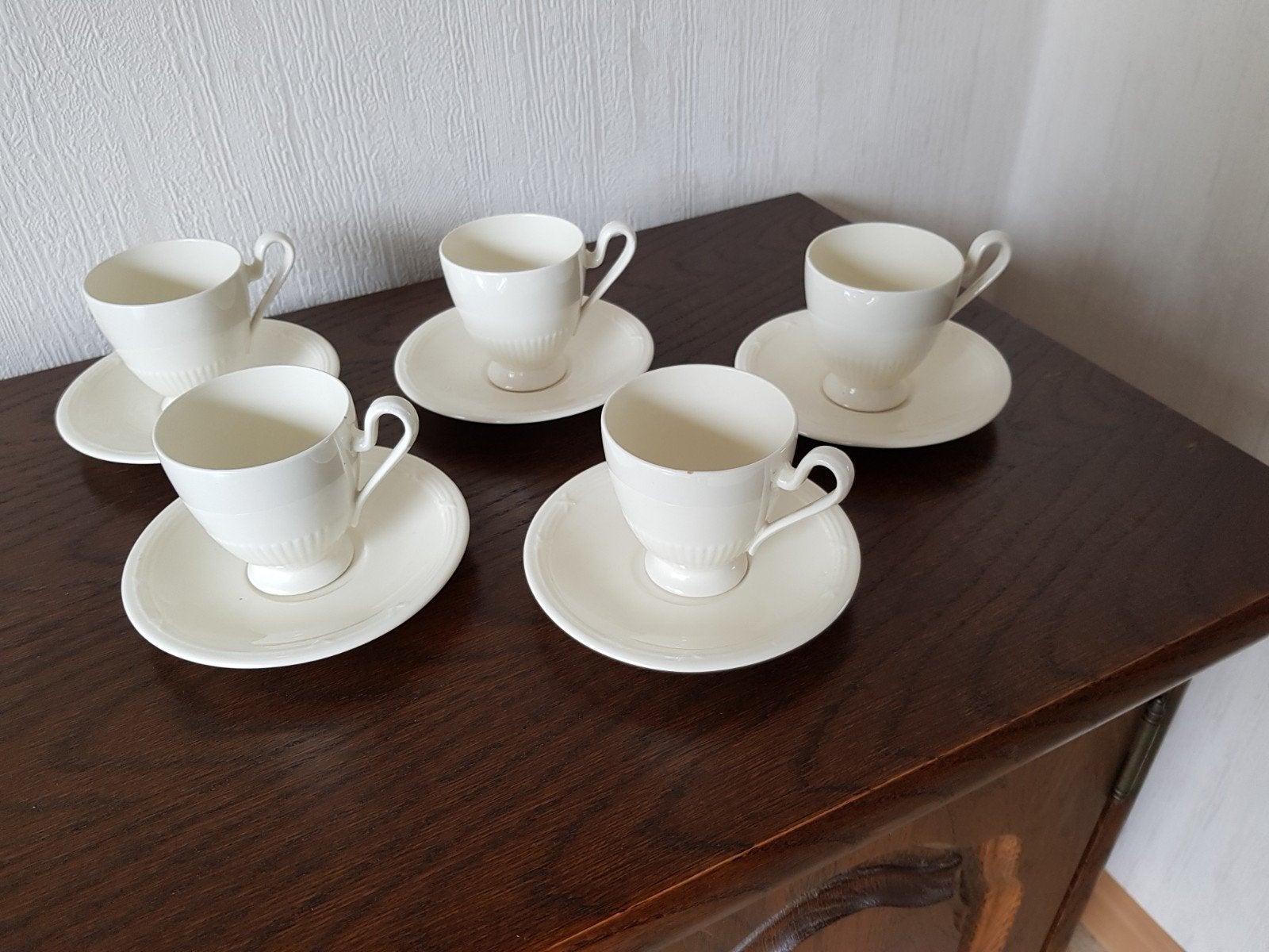 6 ecru kleurige kop met schotel, Verzenden, Overige stijlen, Kop(pen) en/of Schotel(s)