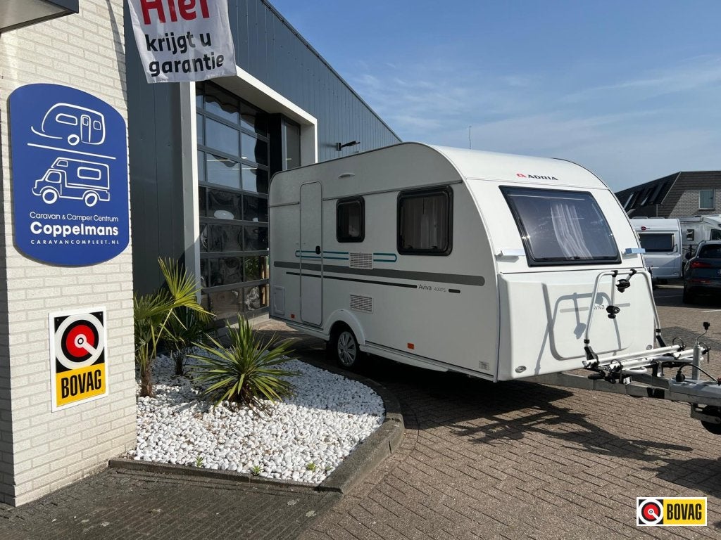 Adria Aviva 400 PS mover, tent, fietsenrek, lichtgewicht!, Schokbreker, Bedrijf, Treinzit, 750 - 1000 kg
