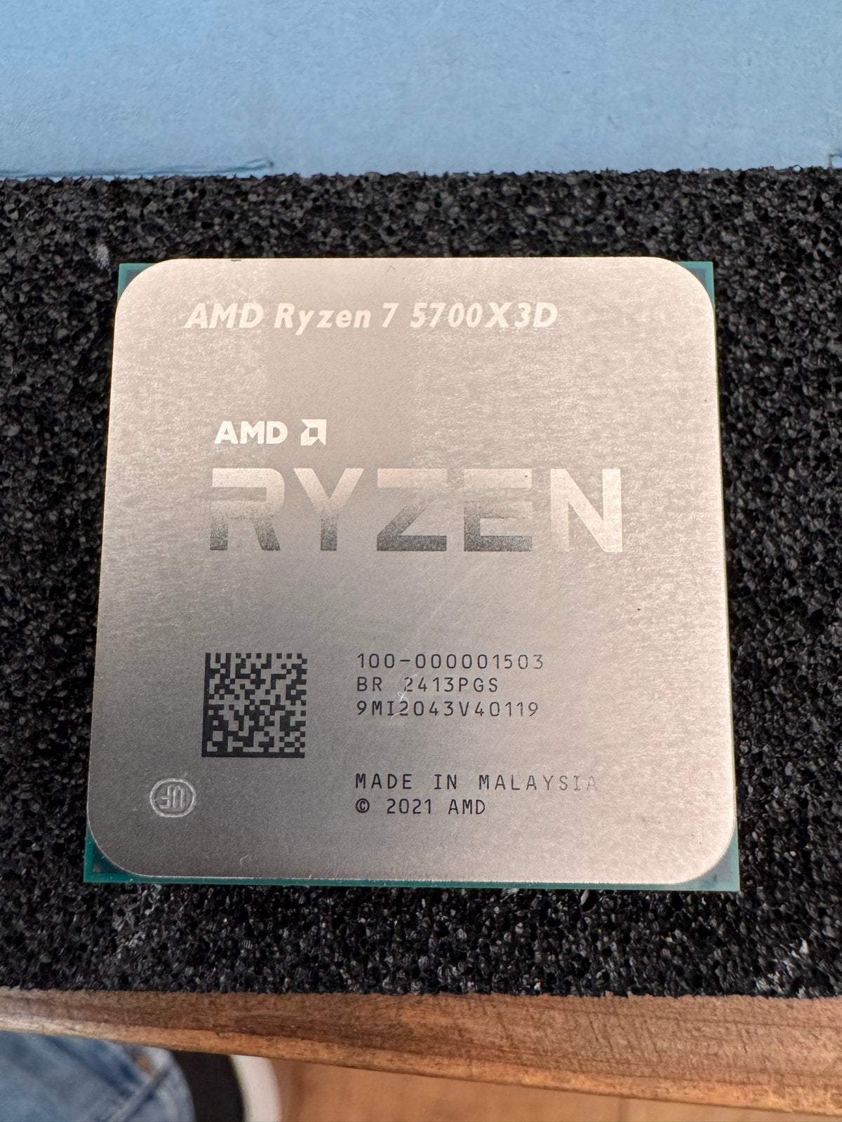 AMD Ryzen 7 5700X3D Processor - Nieuwstaat, Computers en Software, Processors, Ophalen of Verzenden, Zo goed als nieuw, 8-core
