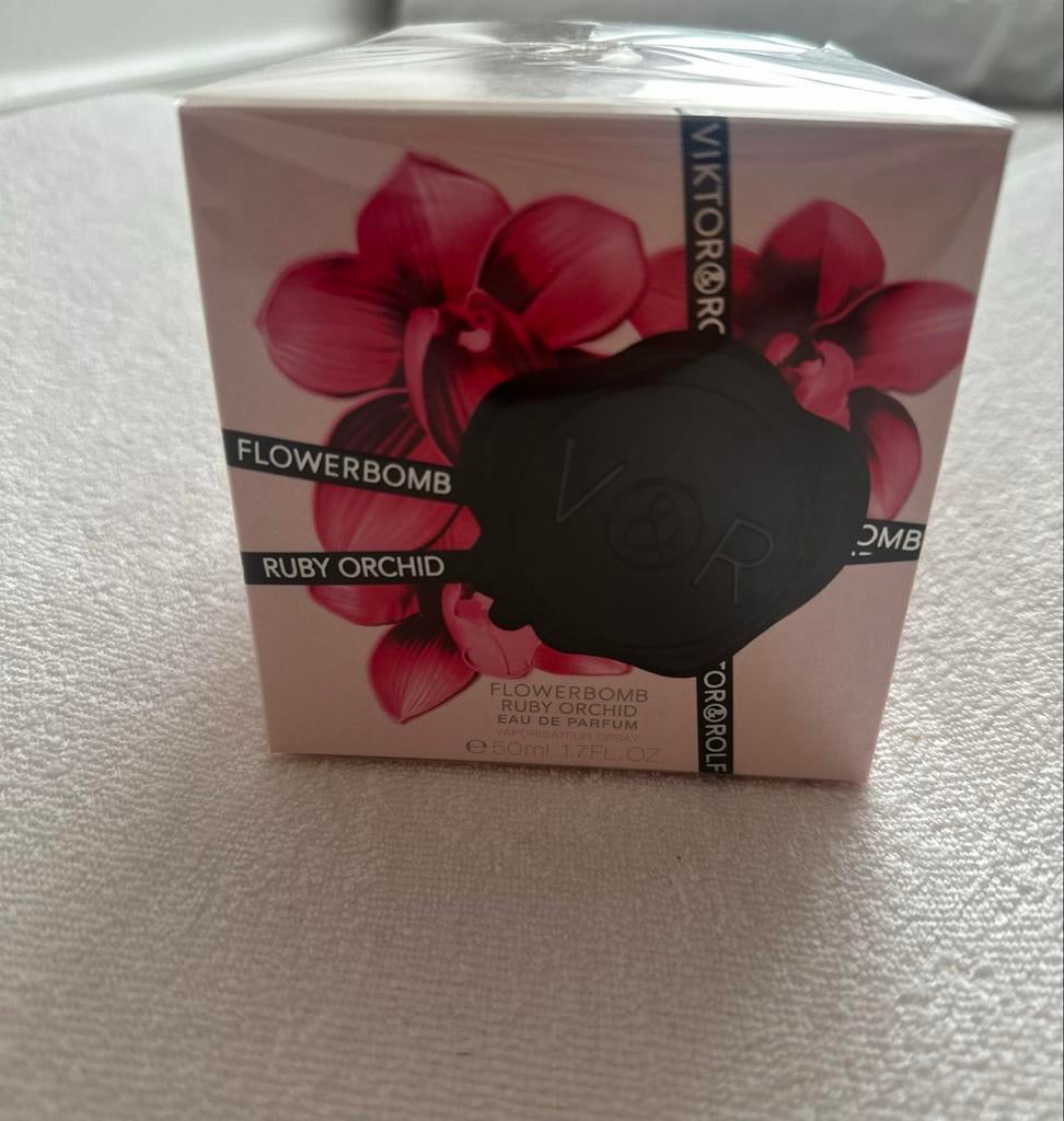 Origineel Viktor&Rolf Flowerbomb Ruby Orchid, Sieraden, Tassen en Uiterlijk, Uiterlijk | Parfum, Ophalen of Verzenden, Nieuw