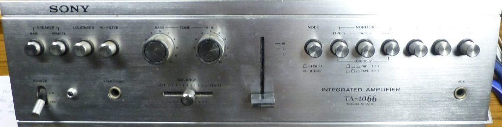 Versterker Sony TA1066, jaren 70 origineel, Gebruikt, Ophalen of Verzenden, Sony, Minder dan 60 watt