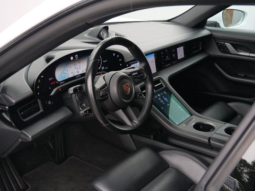 Porsche Taycan 4S Performance 490pk 84 kWh Luchtvering / 360, Auto's, Porsche, 238 pk, Gebruikt, Zwart, 4 stoelen