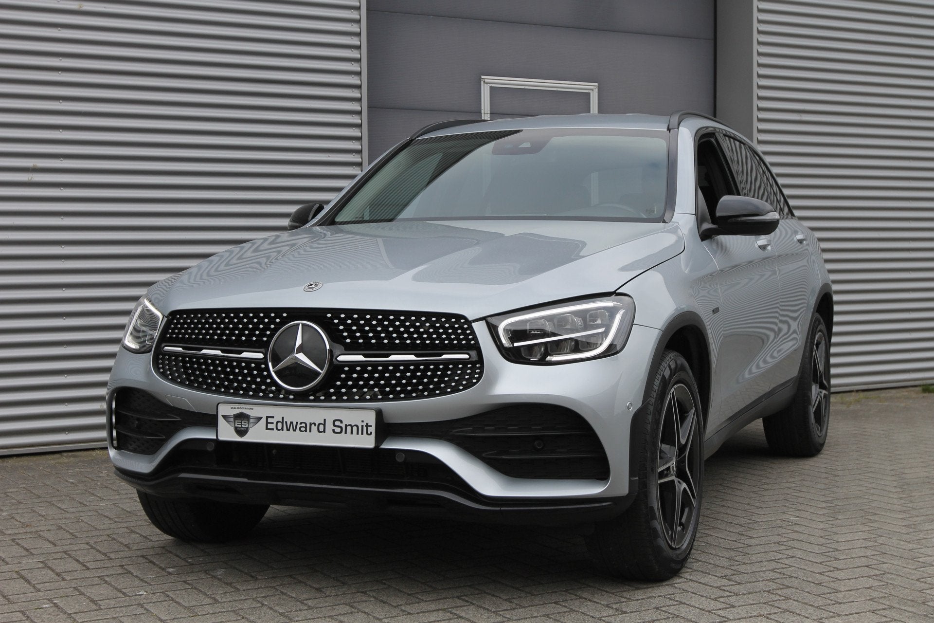 Mercedes-Benz GLC 300e 4MATIC Business Solution AMG I PHEV I, Automaat, Dealer onderhouden, Gebruikt, Zwart