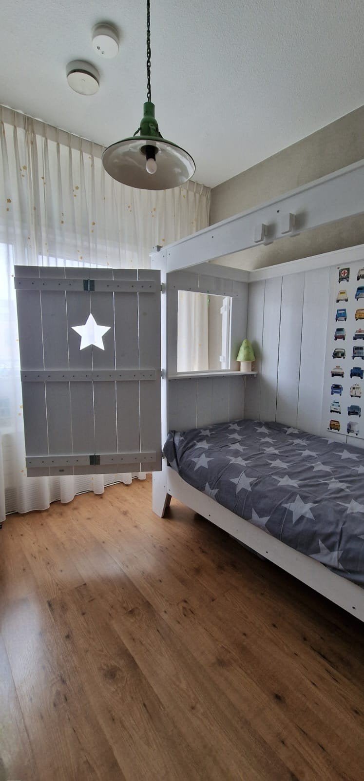Degelijk stevig kinderbed 200 cm x 90 cm, Lattenbodem, 85 tot 100 cm, Gebruikt, Ophalen of Verzenden